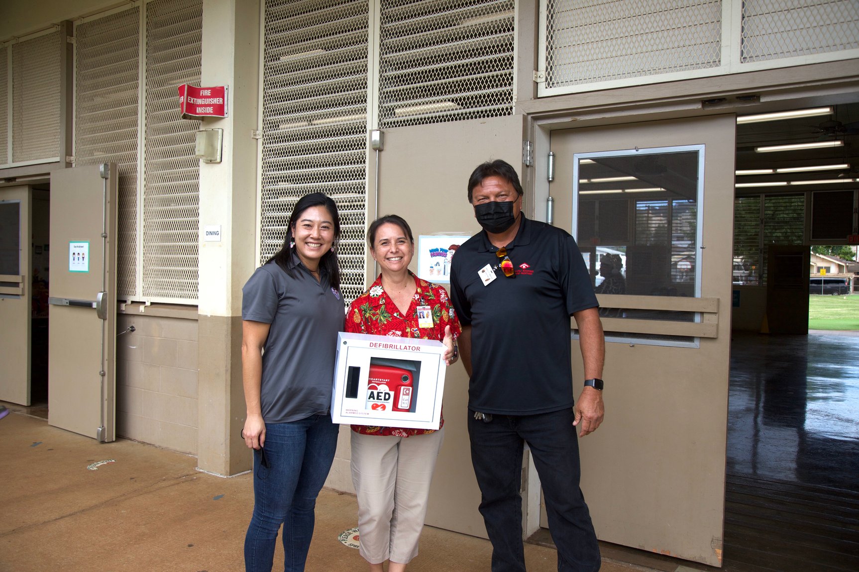 Kapili Roofing Gives Back Lunalilo Elementary School Campus